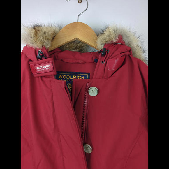 [SOLD] NWT WOOLRICH Womens Sz S Arctic Parka Duck Down Red Ramar Coyote Fur Hood - Picture 9 of 12